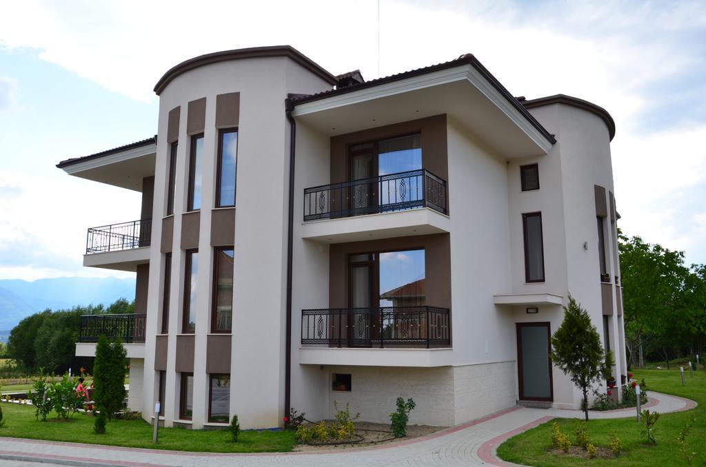 Guesthouse Green Fields Gyrmen Zewnętrze zdjęcie
